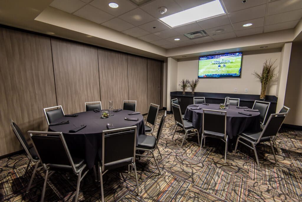 Summit Entertainment Center Thornton - Image 11