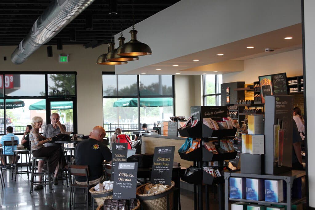 Starbucks Timnath - Image 5