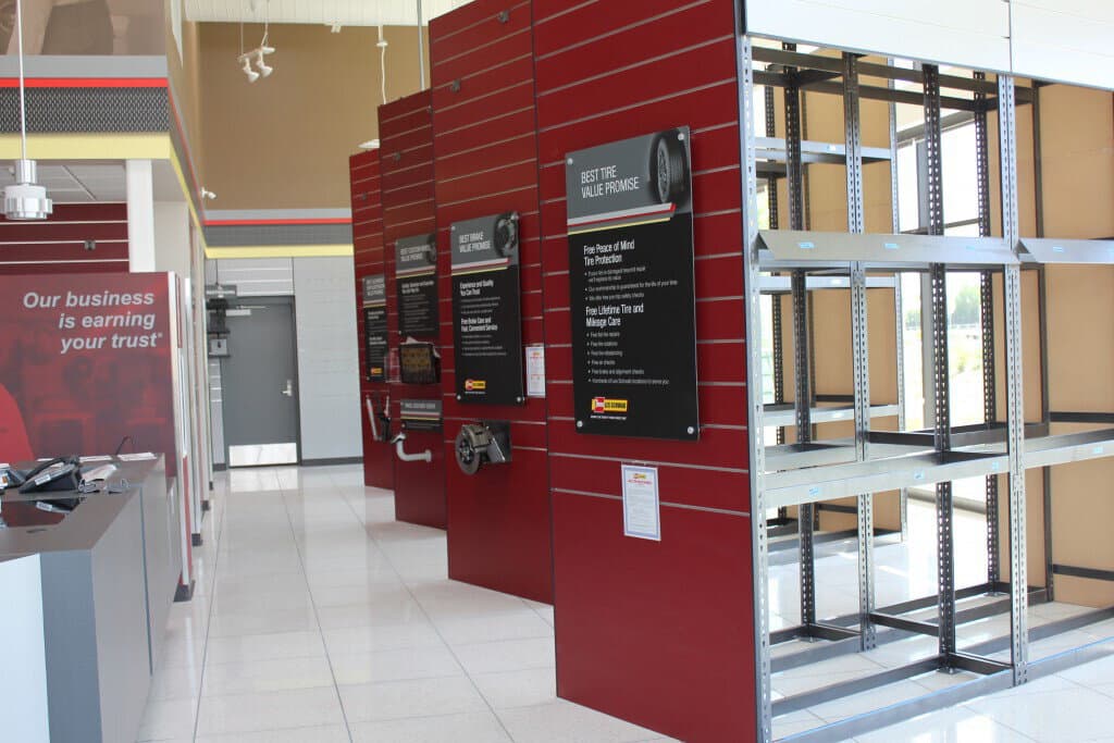 Les Schwab Tires - Image 8