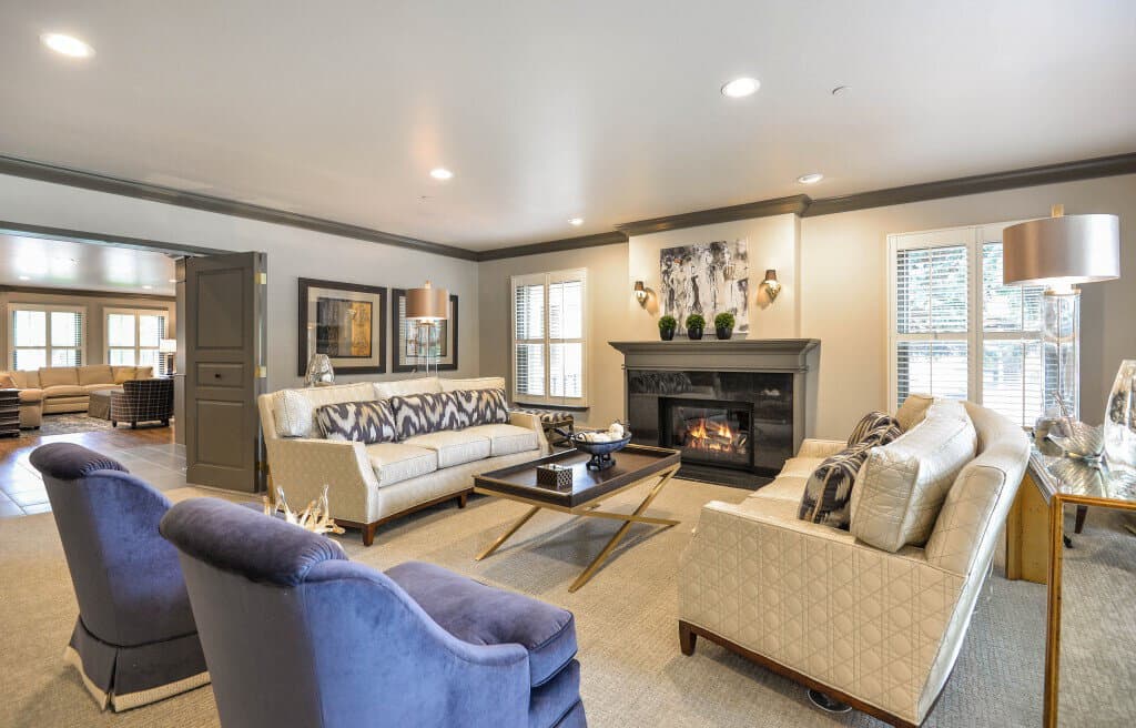 Kappa Alpha Theta Sorority House at Colorado State University - Image 9