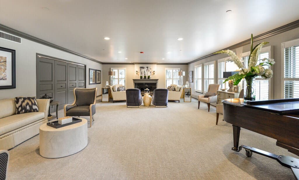 Kappa Alpha Theta Sorority House at Colorado State University - Image 11