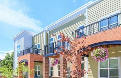 Violet Crossing Apartments - Image 6