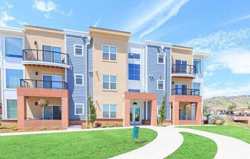 Violet Crossing Apartments - Image 4