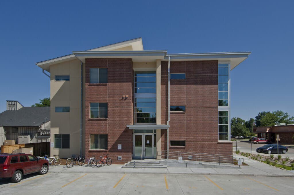 1409 Elizabeth Street Apartments - Image 6