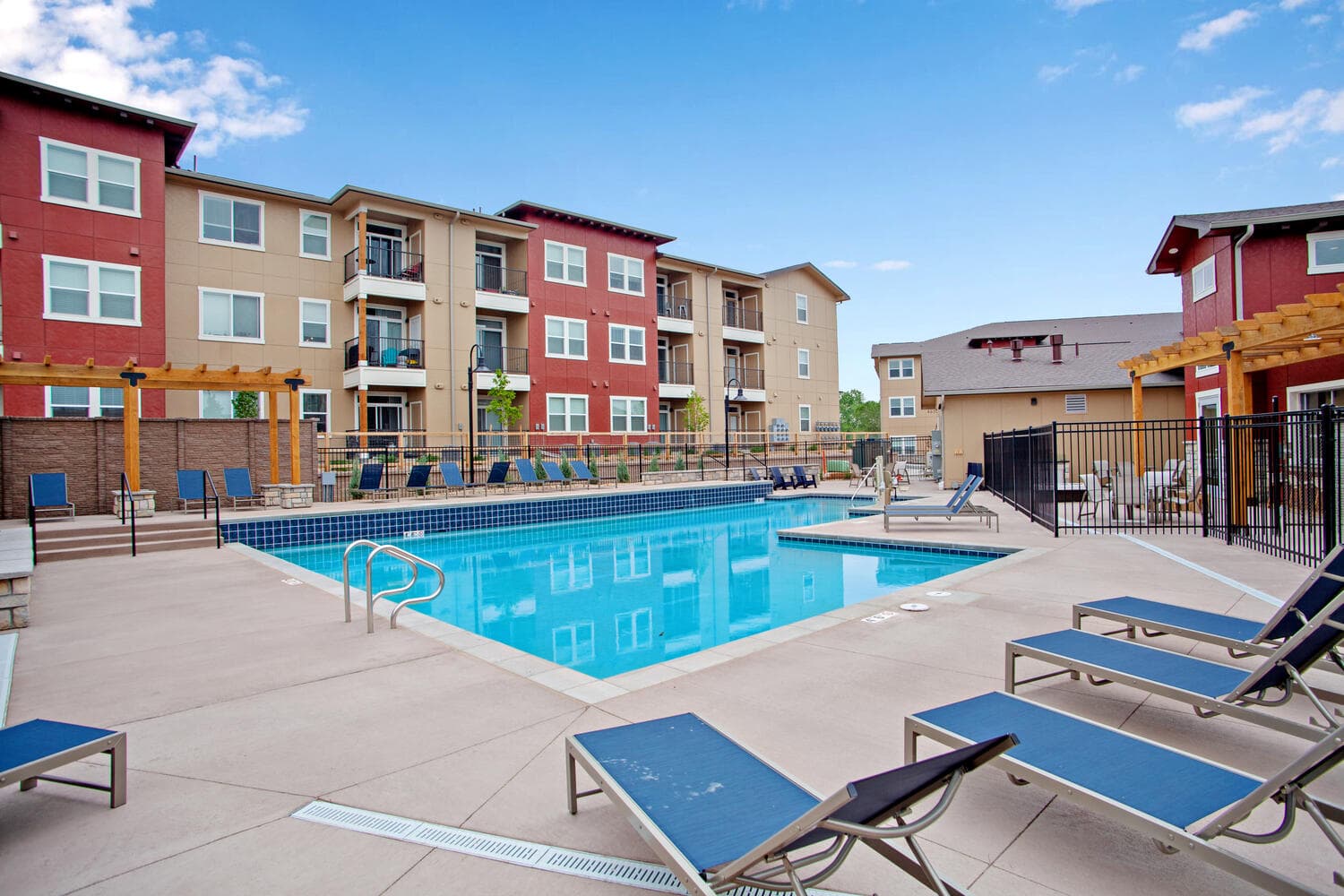 Wildhorse at Tuscany Apartments - Image 3