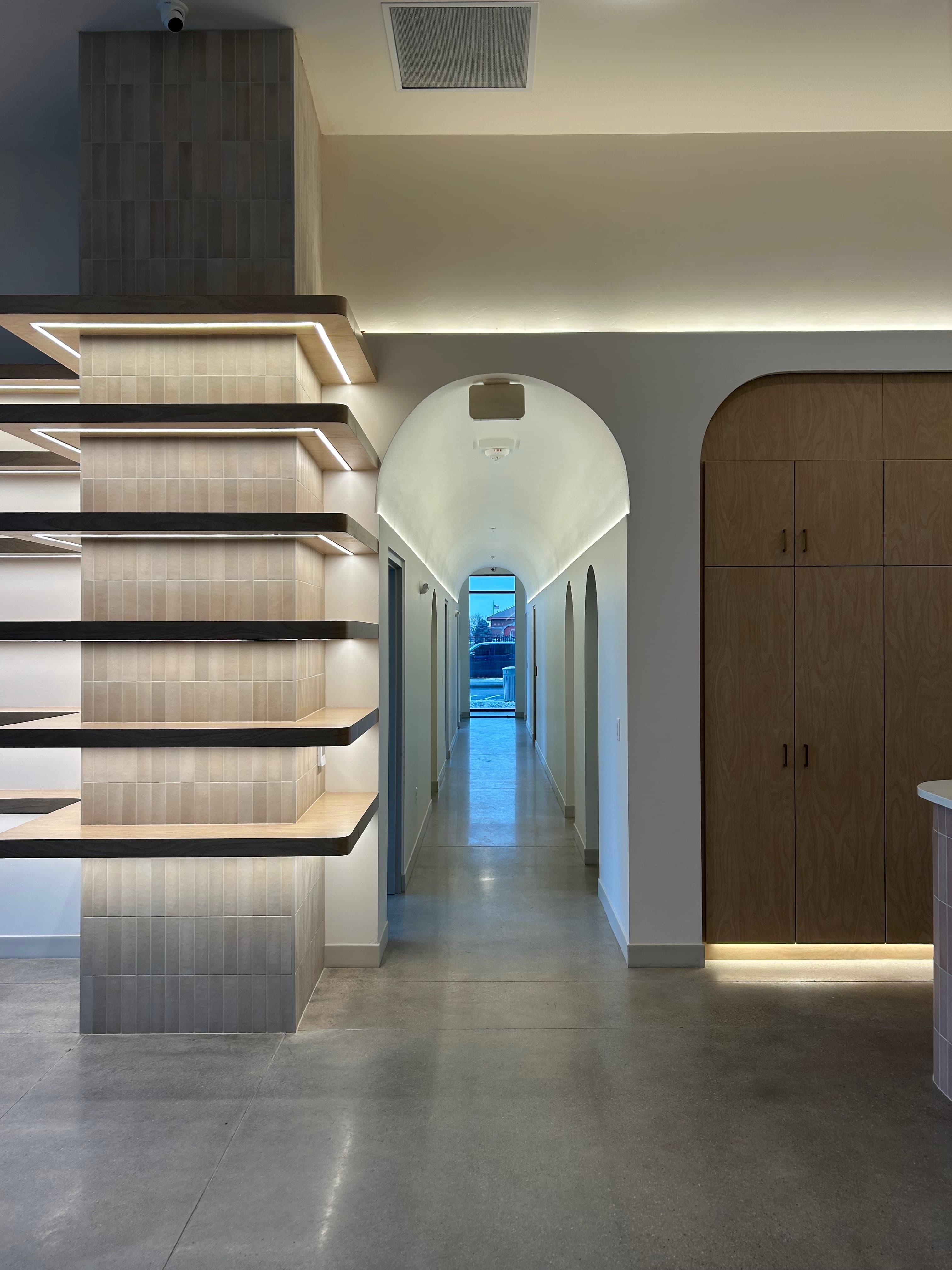 The Luxe & Lads Room - Image 4